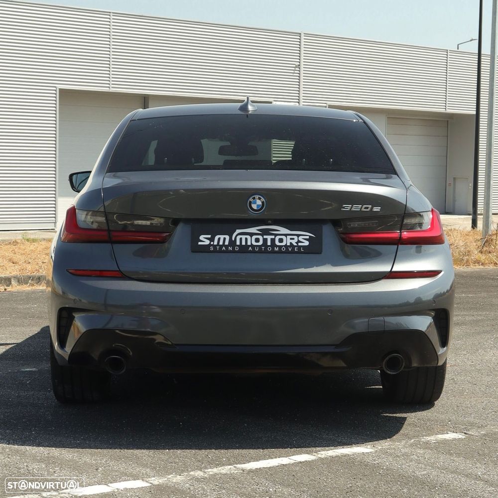 BMW 320 e Pack M Auto - 7