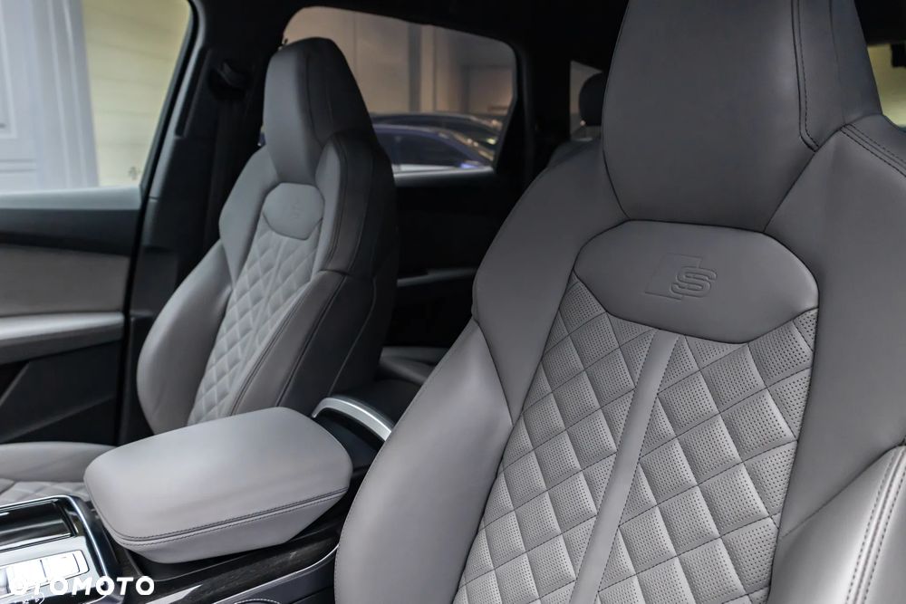 Audi Q7 60 TFSI e PHEV Quattro S Line Tiptr - 22