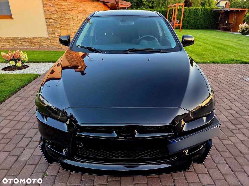 Mitsubishi Lancer - 12