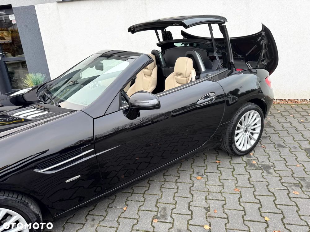 Mercedes-Benz SLK 200 BlueEFFICIENCY 7G-TRONIC Edition 1 - 37