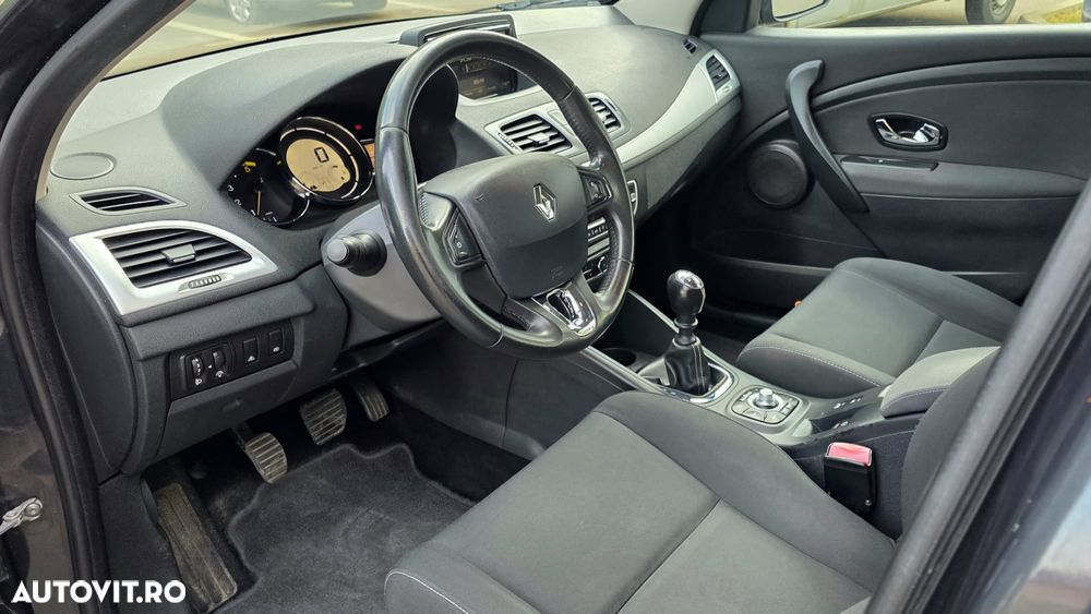 Renault Megane 1.5 dCi Expression - 6