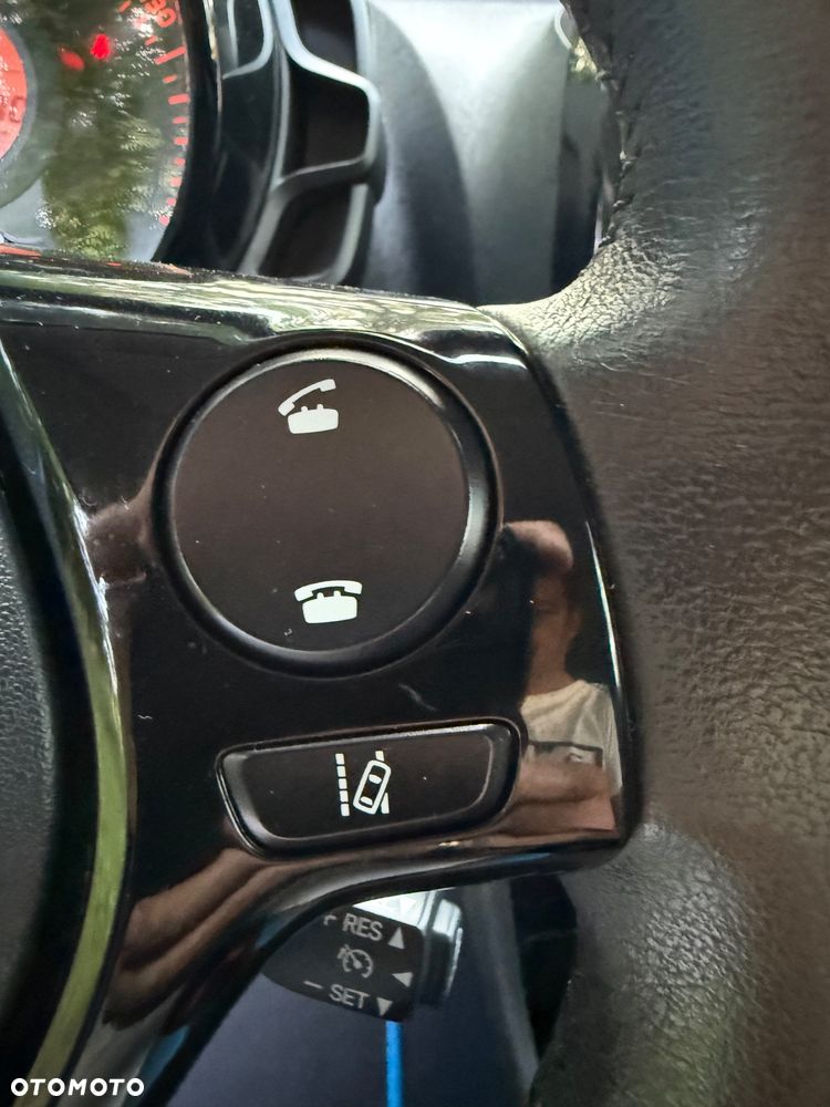 Toyota Aygo x-play touch - 14