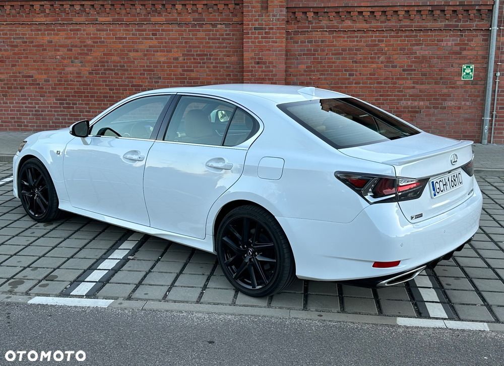 Lexus GS - 13