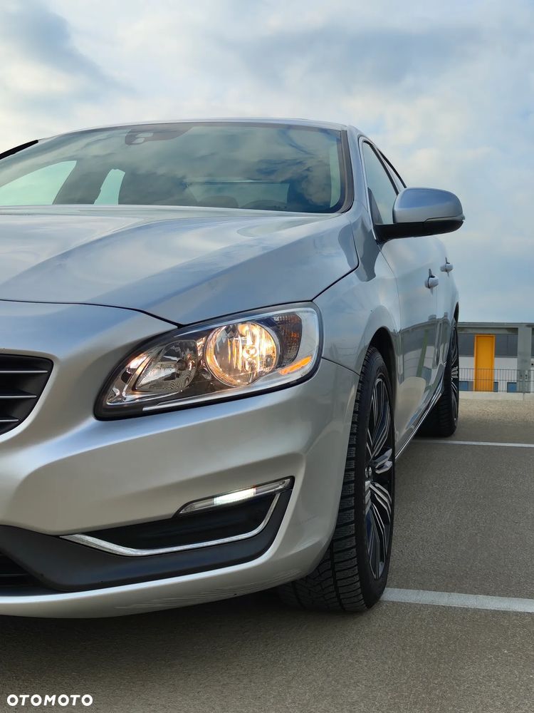 Volvo S60 - 32