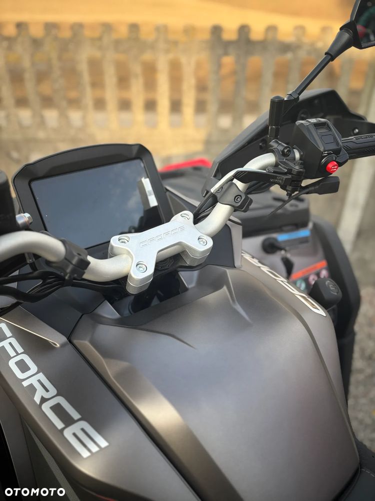 CFMoto CForce - 18