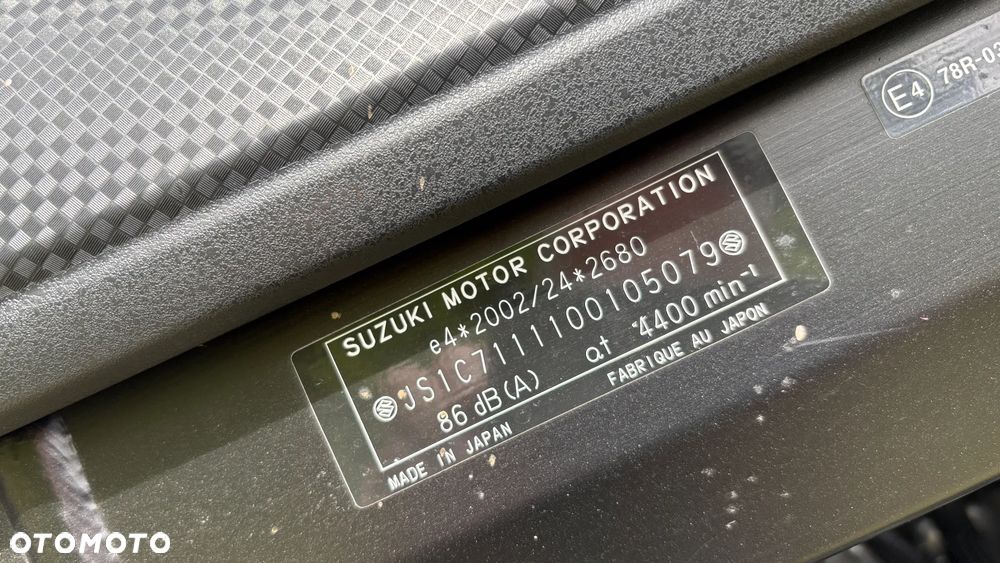 Suzuki DL - 11