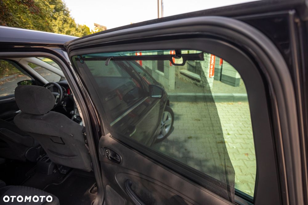 Ford Galaxy 2.0 TDCi Ghia - 36