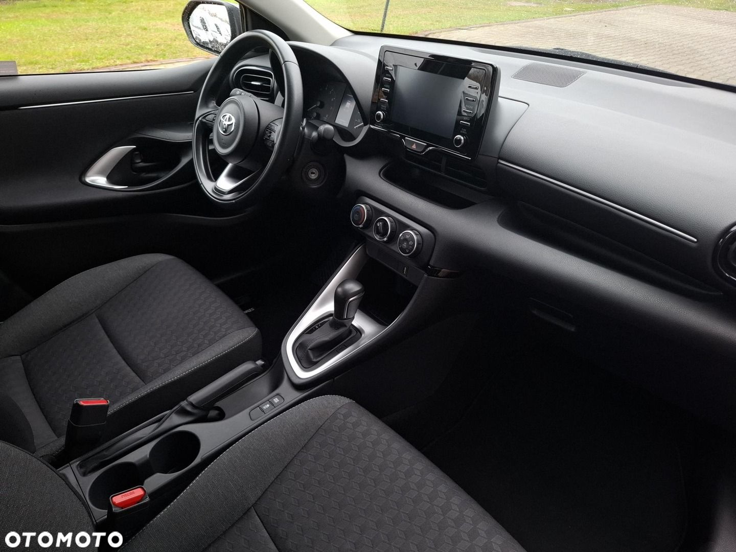 Toyota Yaris 1.5 Comfort CVT - 7
