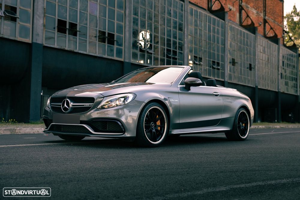 Mercedes-Benz C 63 AMG S - 39