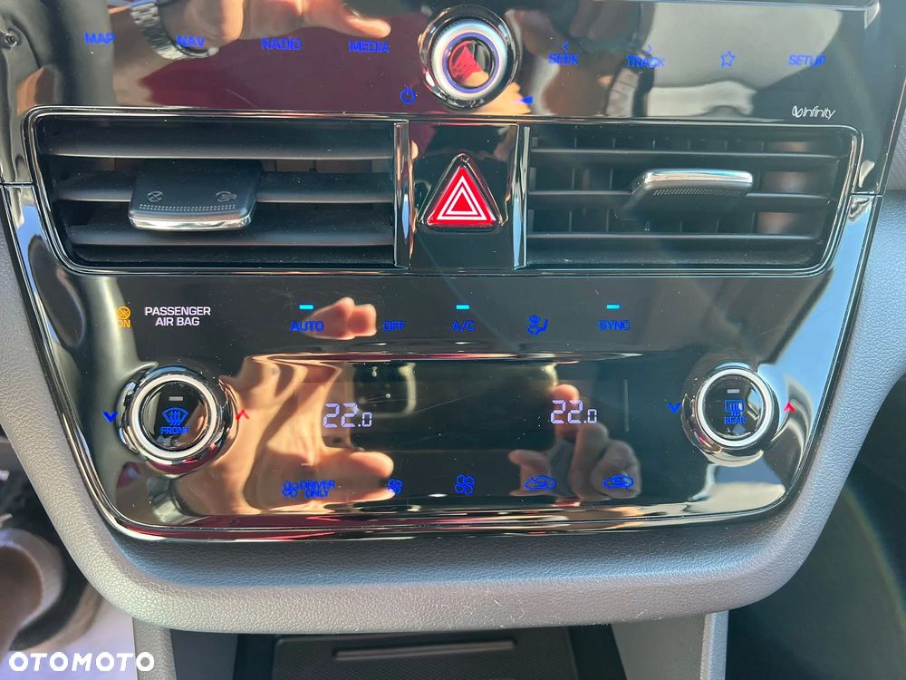 Hyundai IONIQ plug-in hybrid Platinum - 23