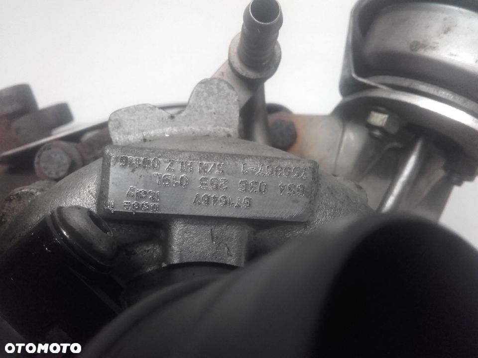 Turbina turbosprężarka Passat B6 2.0 TDI 140 KM - 2