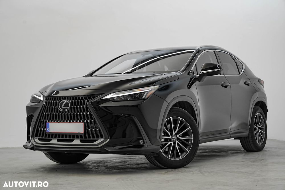 Lexus Seria NX - 2