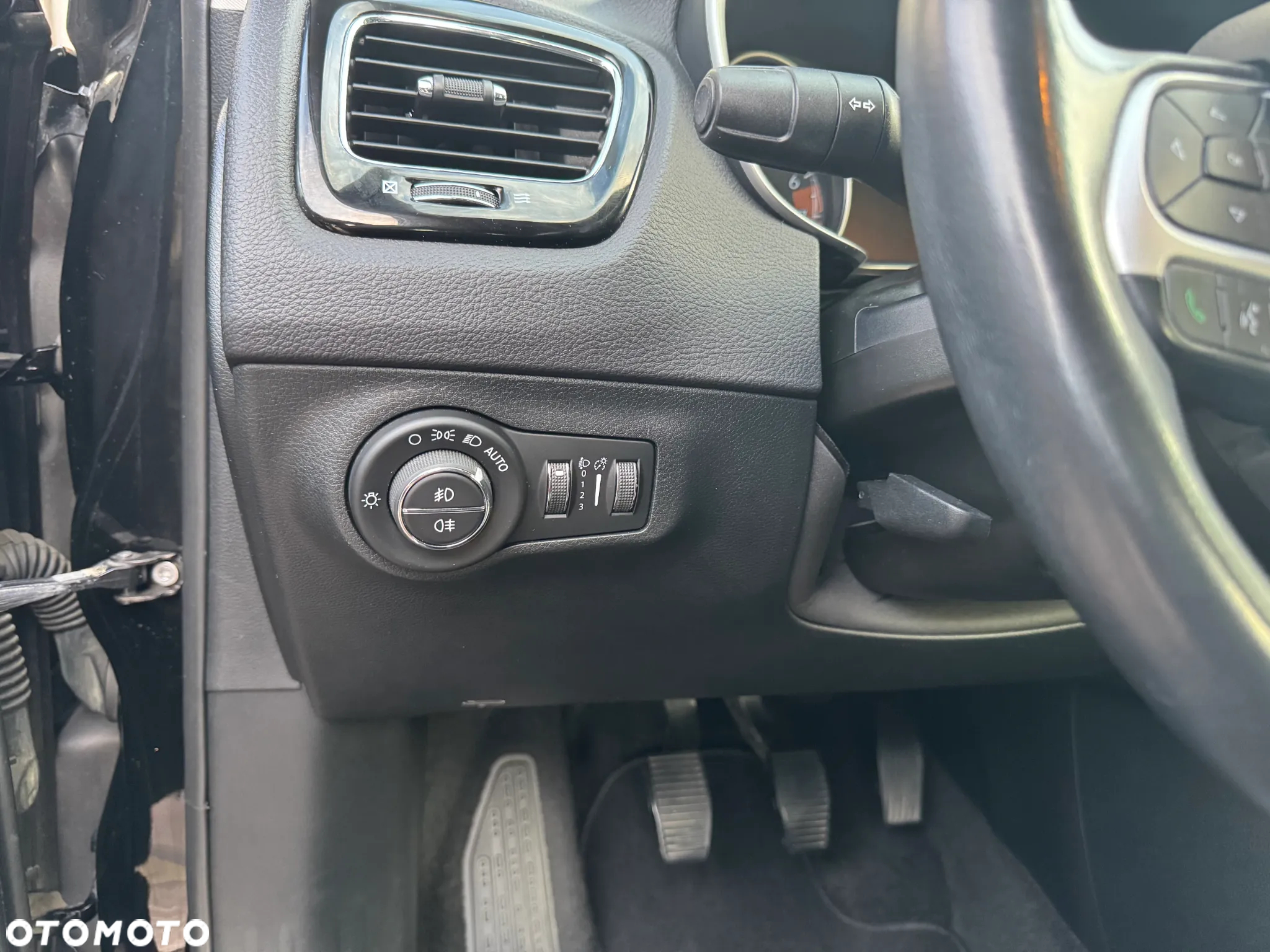 Jeep Compass 1.4 TMair Limited FWD S&S - 9