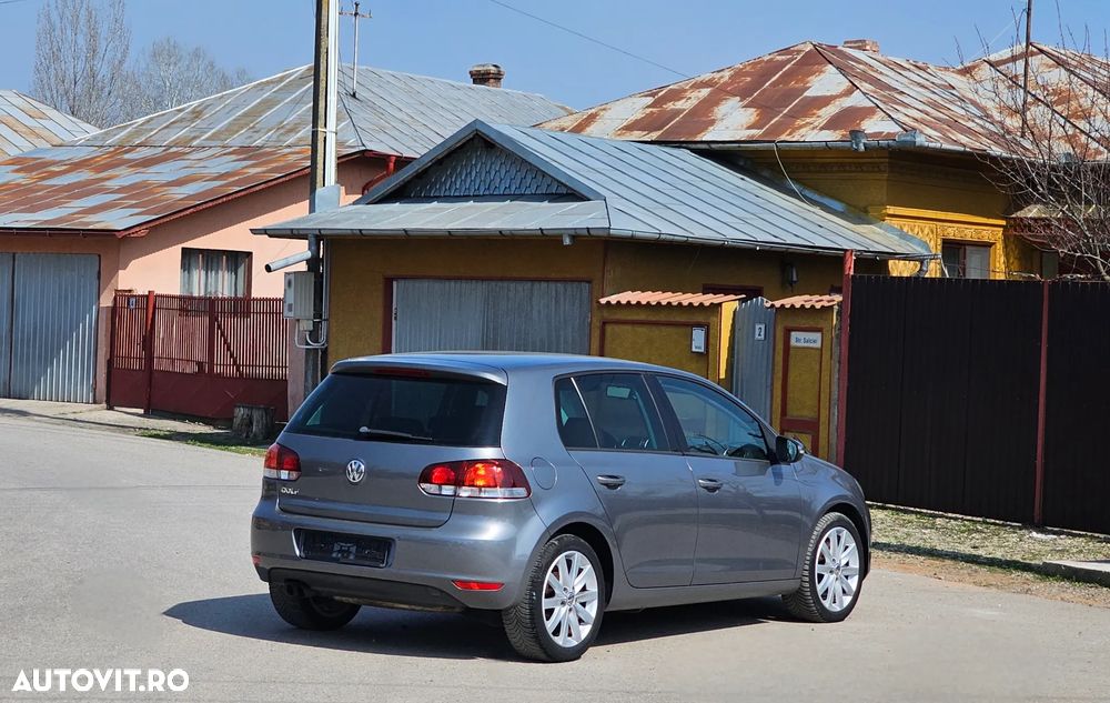 Volkswagen Golf 1.4 TSI Highline - 11