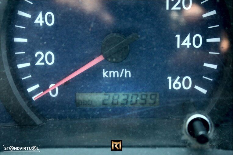 Mitsubishi CANTER 3C13 - 4