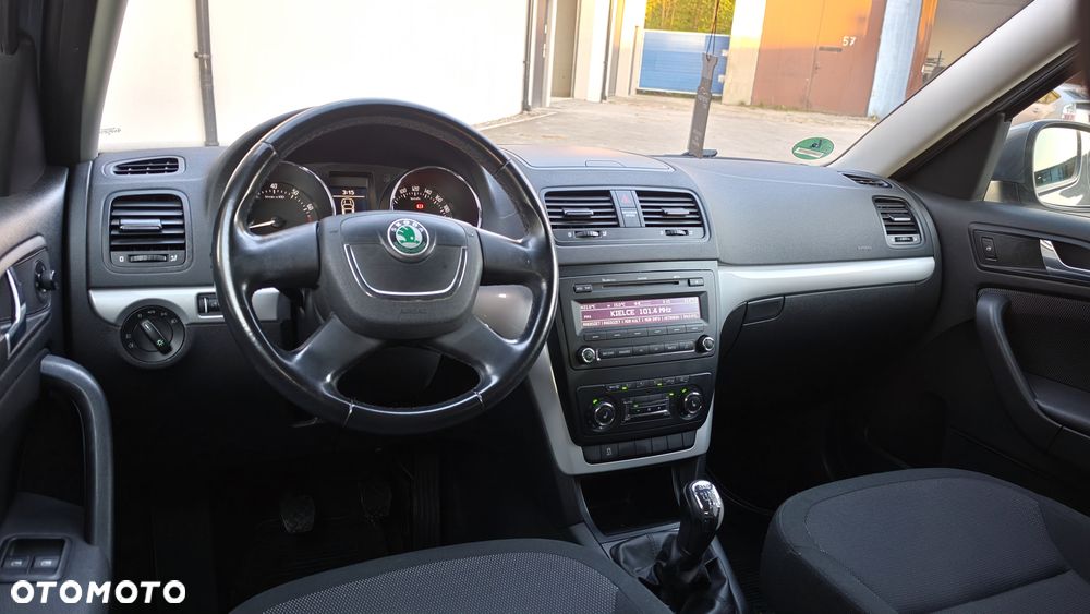 Skoda Yeti 1.8 TSI 4x4 Elegance PLUS EDITION - 22