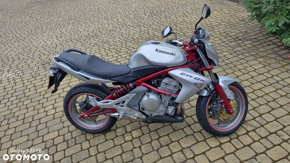Kawasaki ER - 3