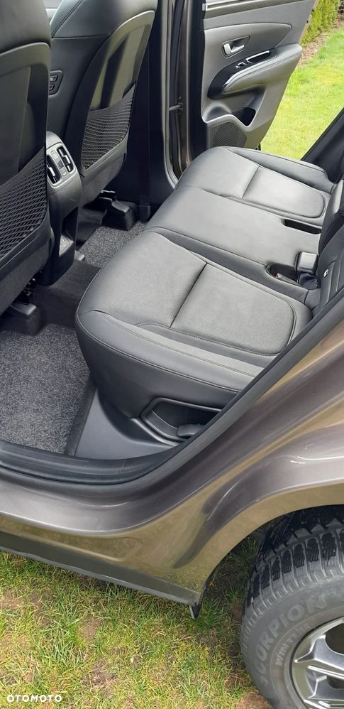 Hyundai Tucson - 16