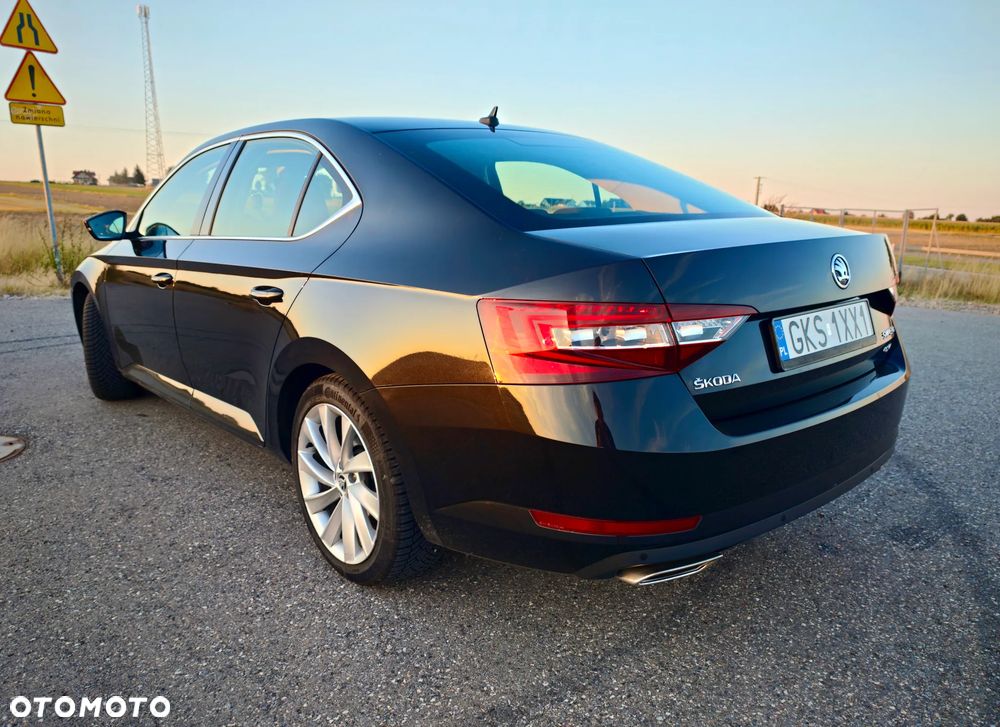 Skoda Superb 2.0 TSI 4x4 DSG Style - 28