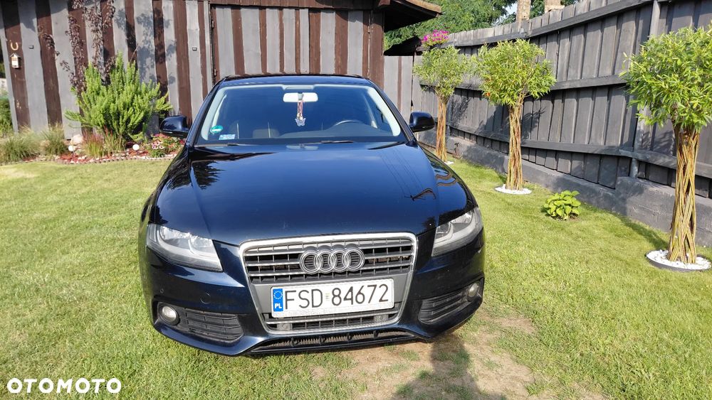 Audi A4 Limousine - 2