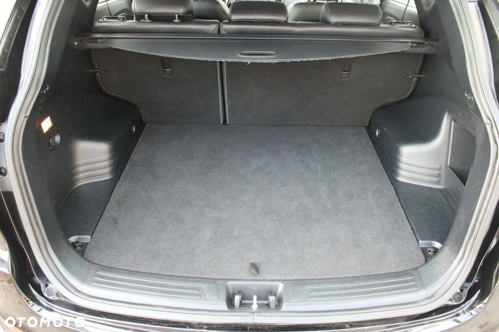 Hyundai ix35 1.6 2WD Fifa World Cup Edition - 34