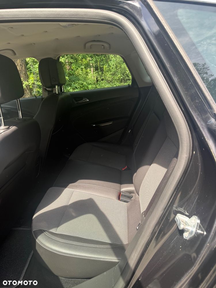 Opel Astra 1.4 T Sport - 12