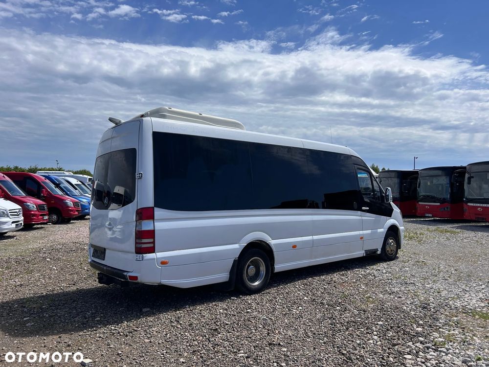 Mercedes-Benz Sprinter 519 - 5