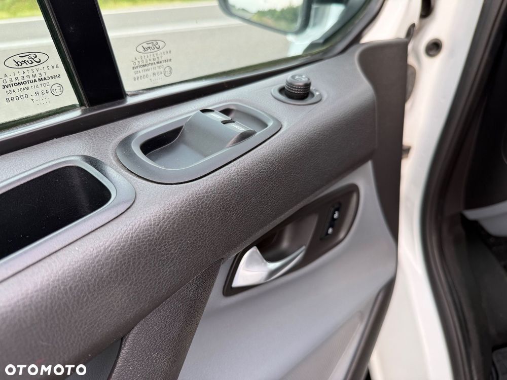 Ford Transit custom - 12