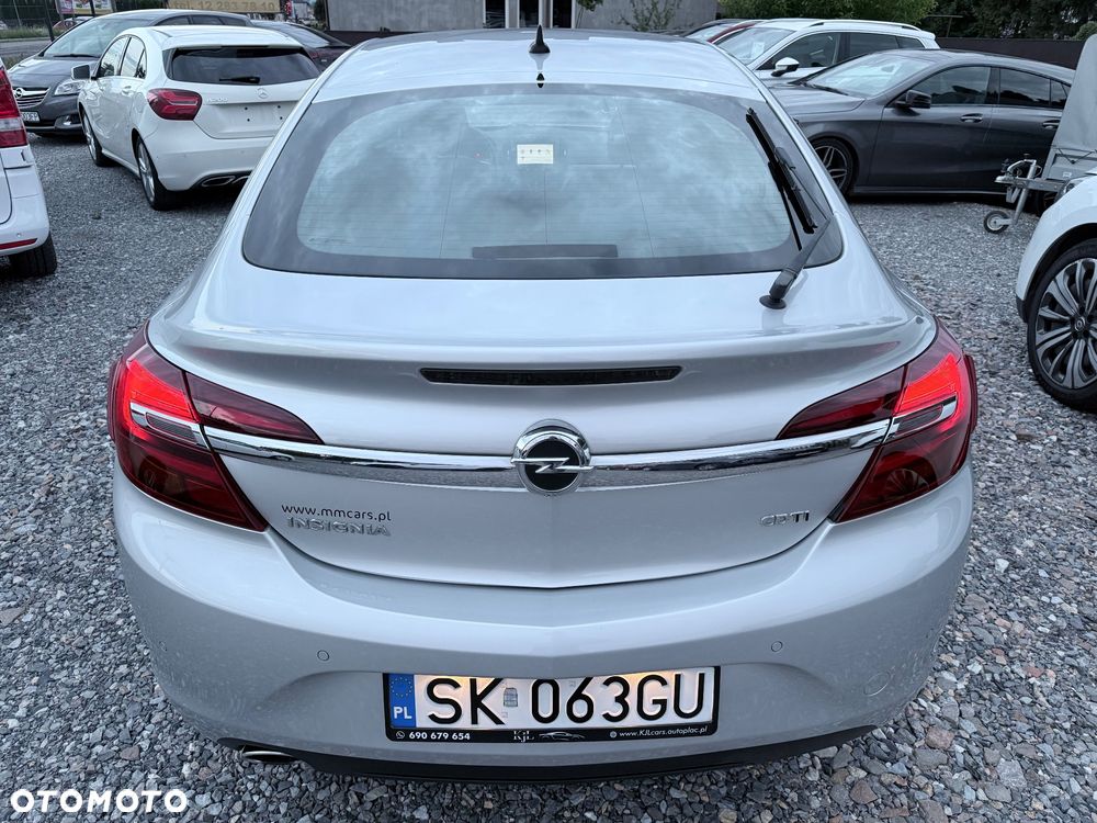 Opel Insignia 2.0 CDTI S&S - 10