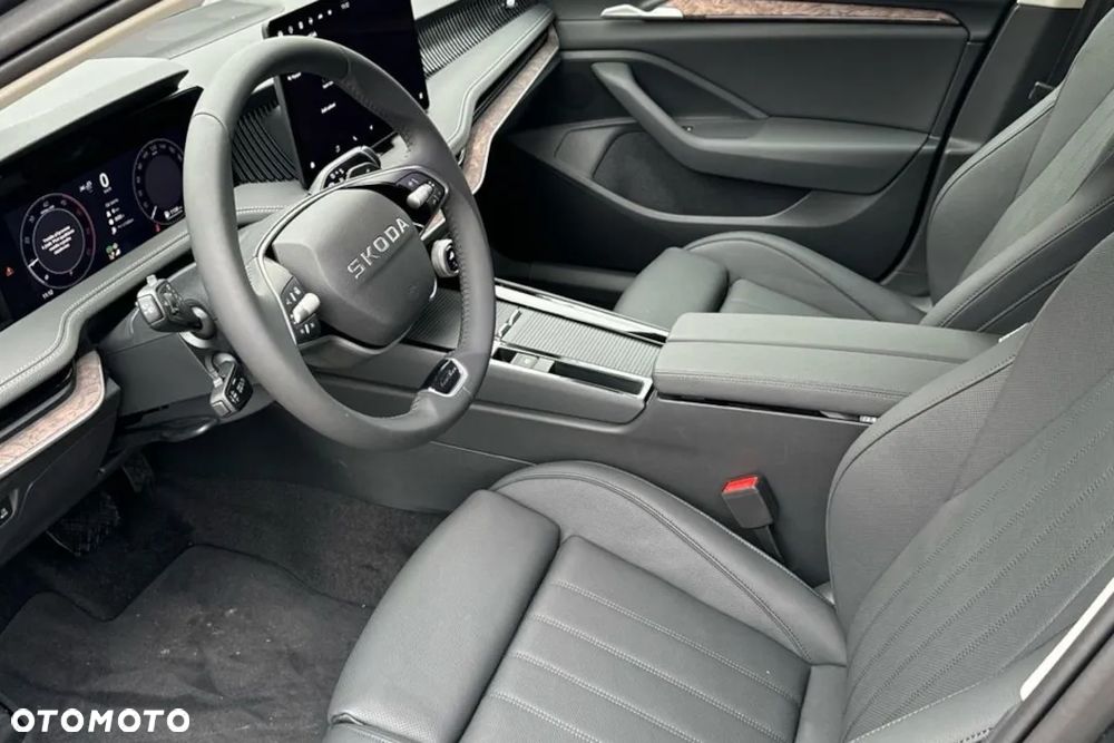 Skoda Superb 2.0 TSI L&K DSG - 10
