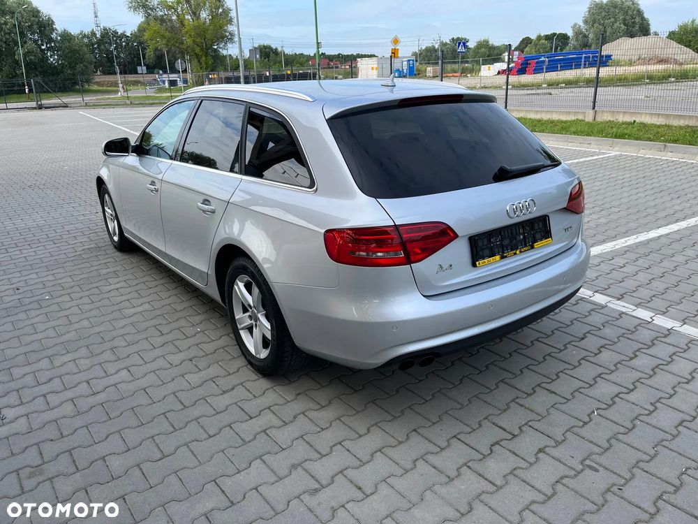 Audi A4 Avant 2.0 TDI Multitronic - 5