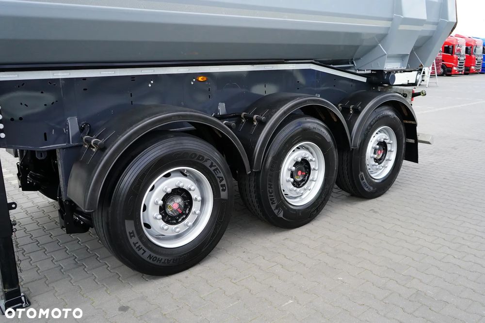 Schwarzmuller / WYWROTKA / 26 M3 / OŚ PODNOSZONA - 8