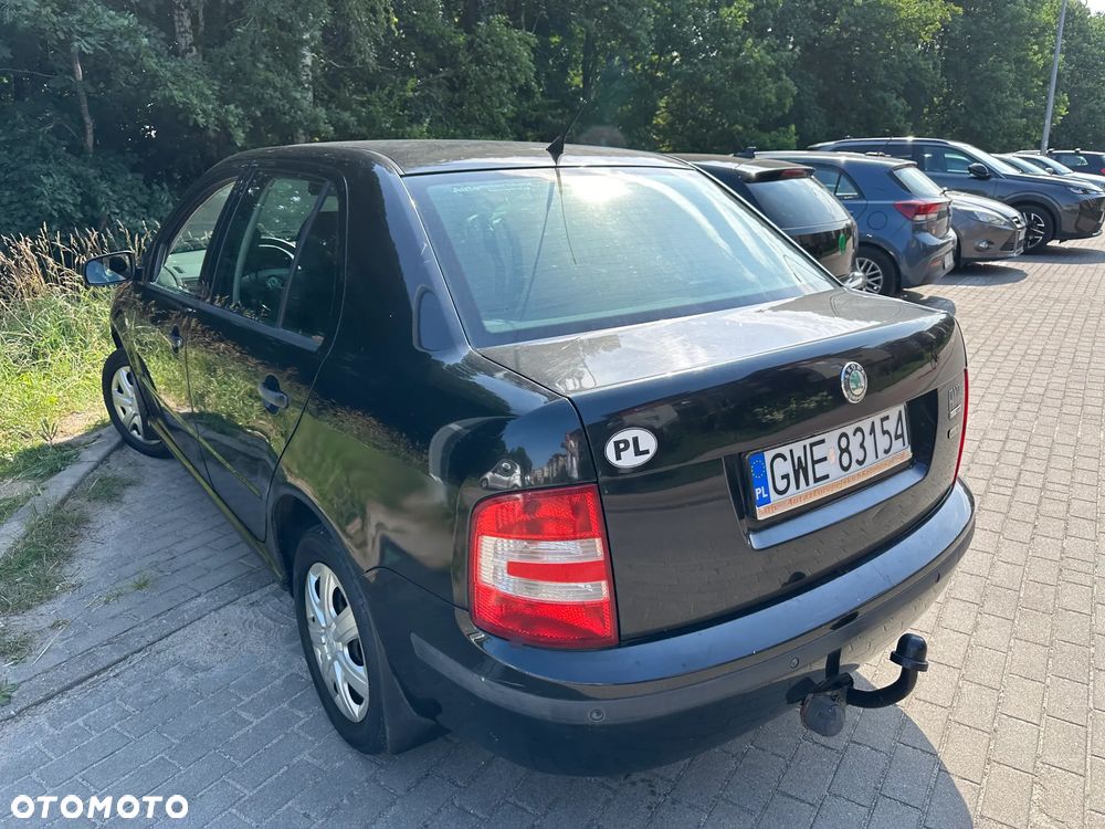 Skoda Fabia 1.2 HTP Sedan Classic - 12