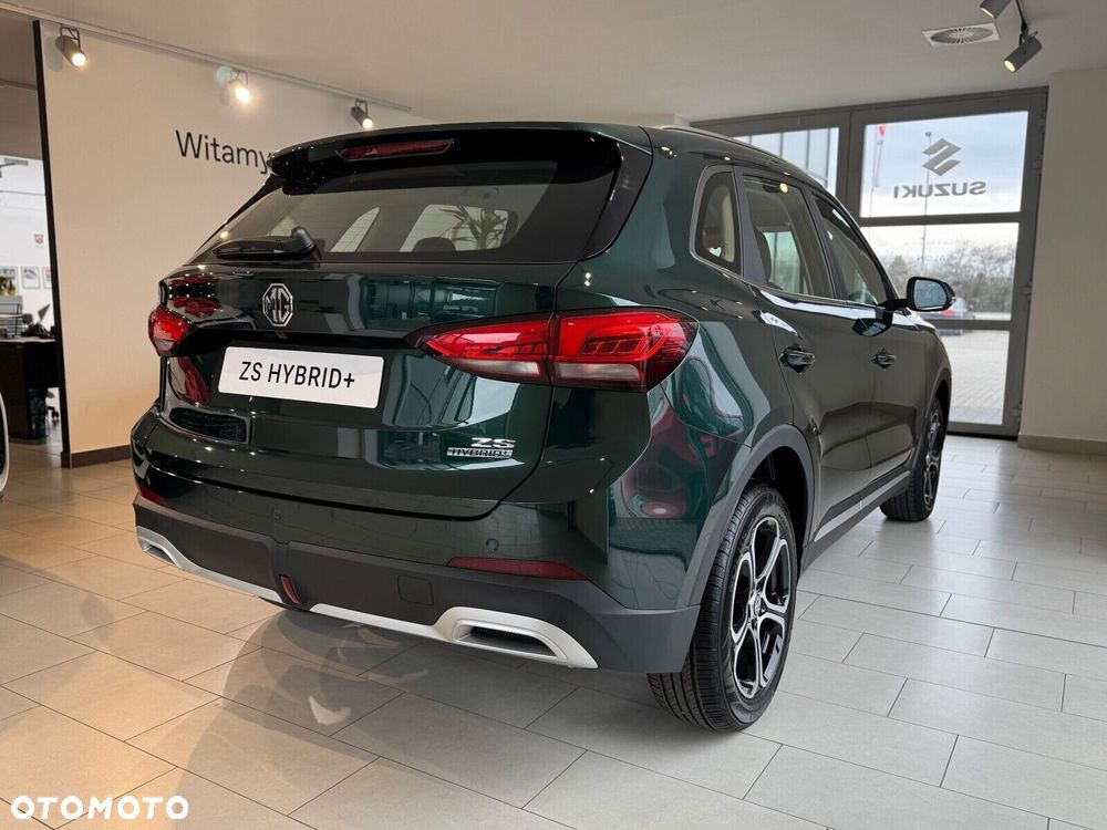 MG ZS Hybrid+ - 4