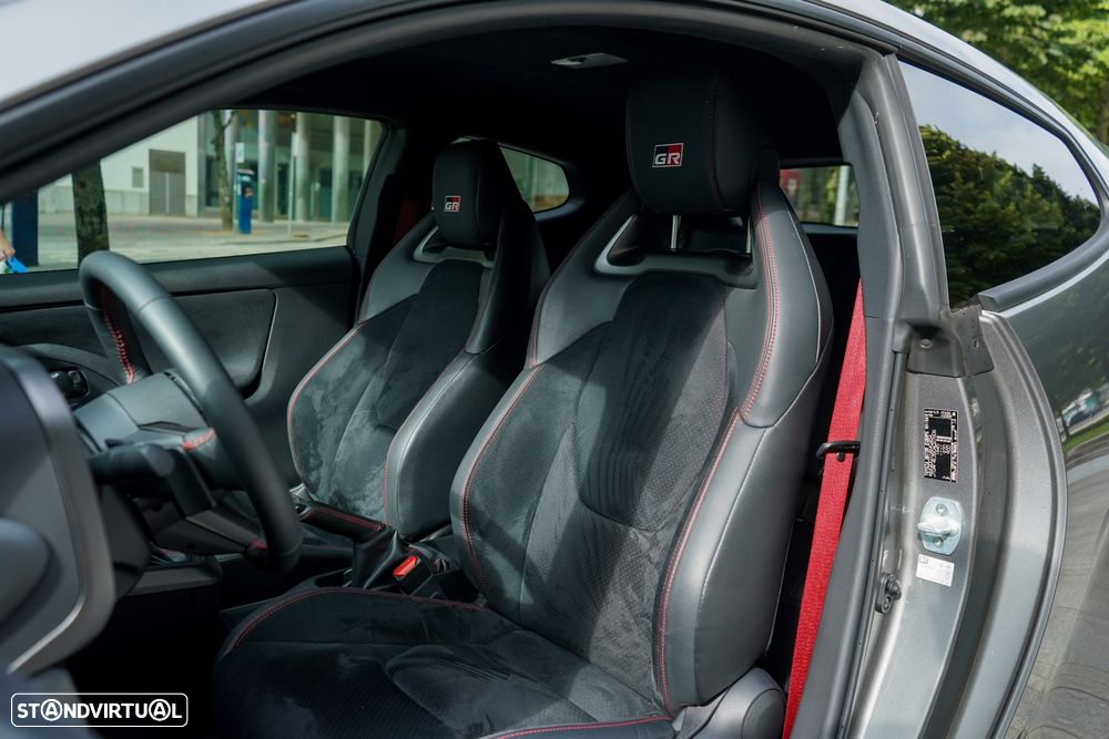 Toyota GR Yaris Auto - 10
