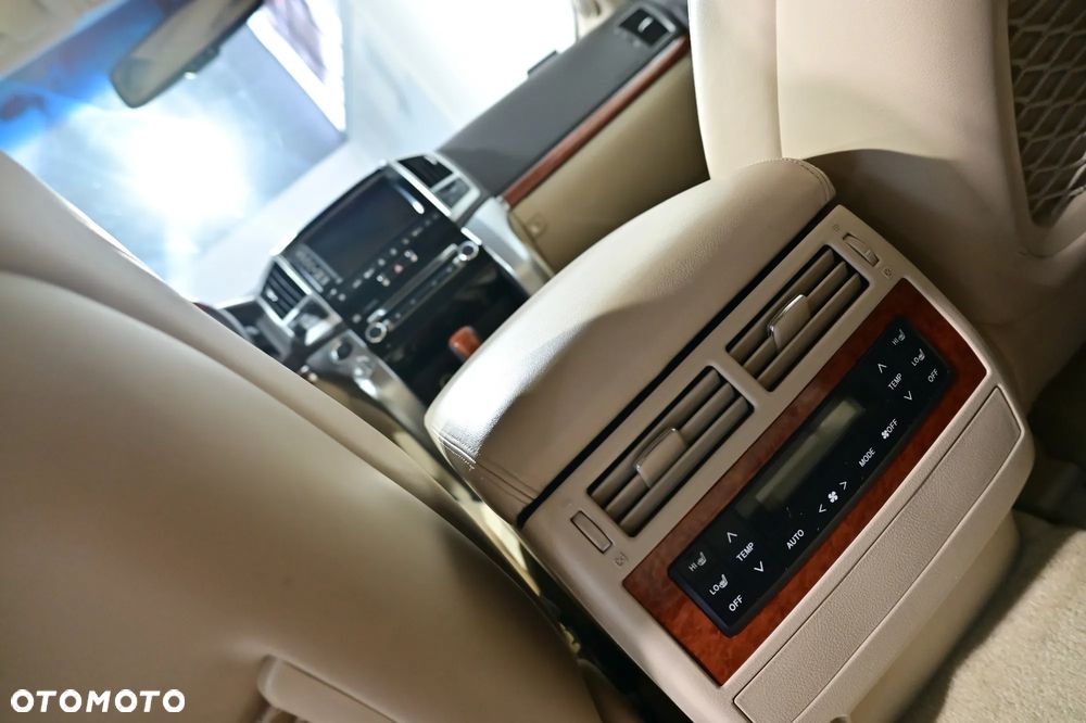Toyota Land Cruiser LC 4.5 D-4D Prestige Executive 7os - 20
