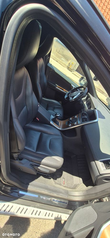 Volvo XC 60 D4 Drive-E R-Design Momentum - 13