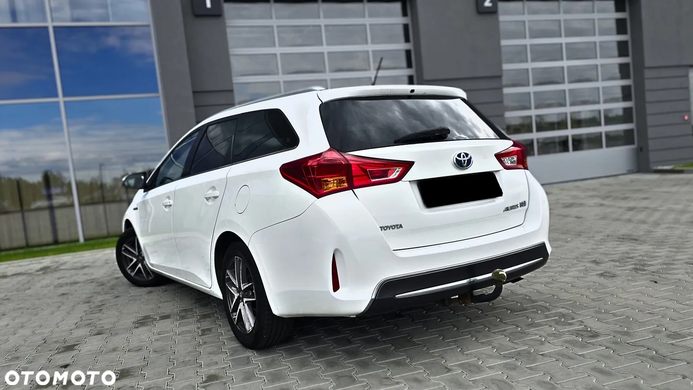 Toyota Auris 1.8 HSD Prestige NAVI - 4