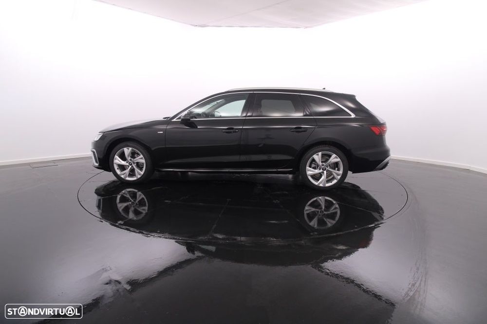Audi A4 Avant 35 TDI S line S tronic - 3