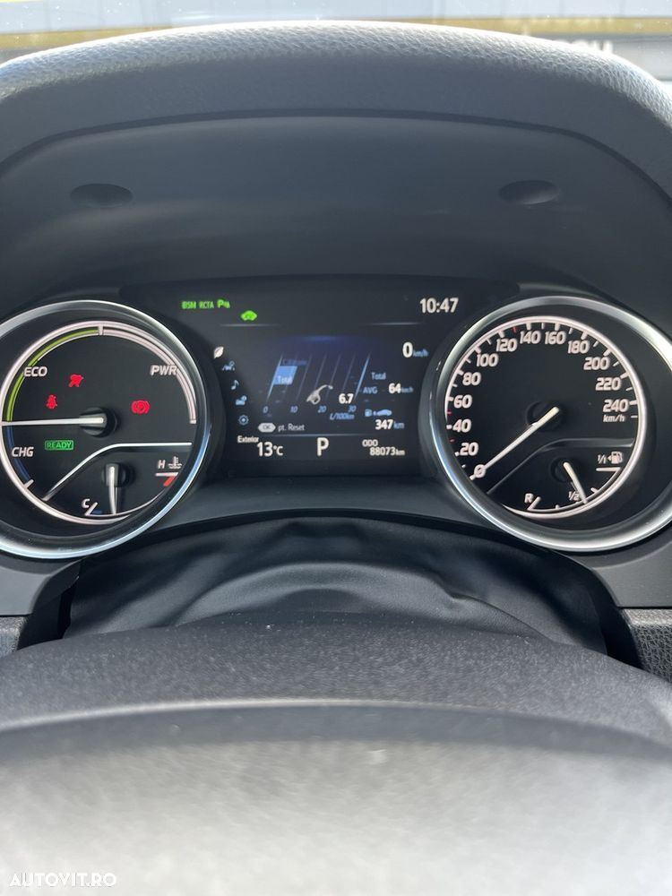 Toyota Camry 2.5 Exclusive - 6