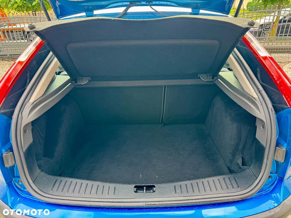 Ford Focus 1.6 Ti-VCT Titanium - 34