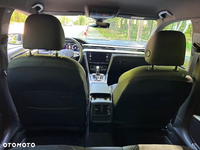 Volkswagen Arteon 2.0 TDI R-Line DSG - 25
