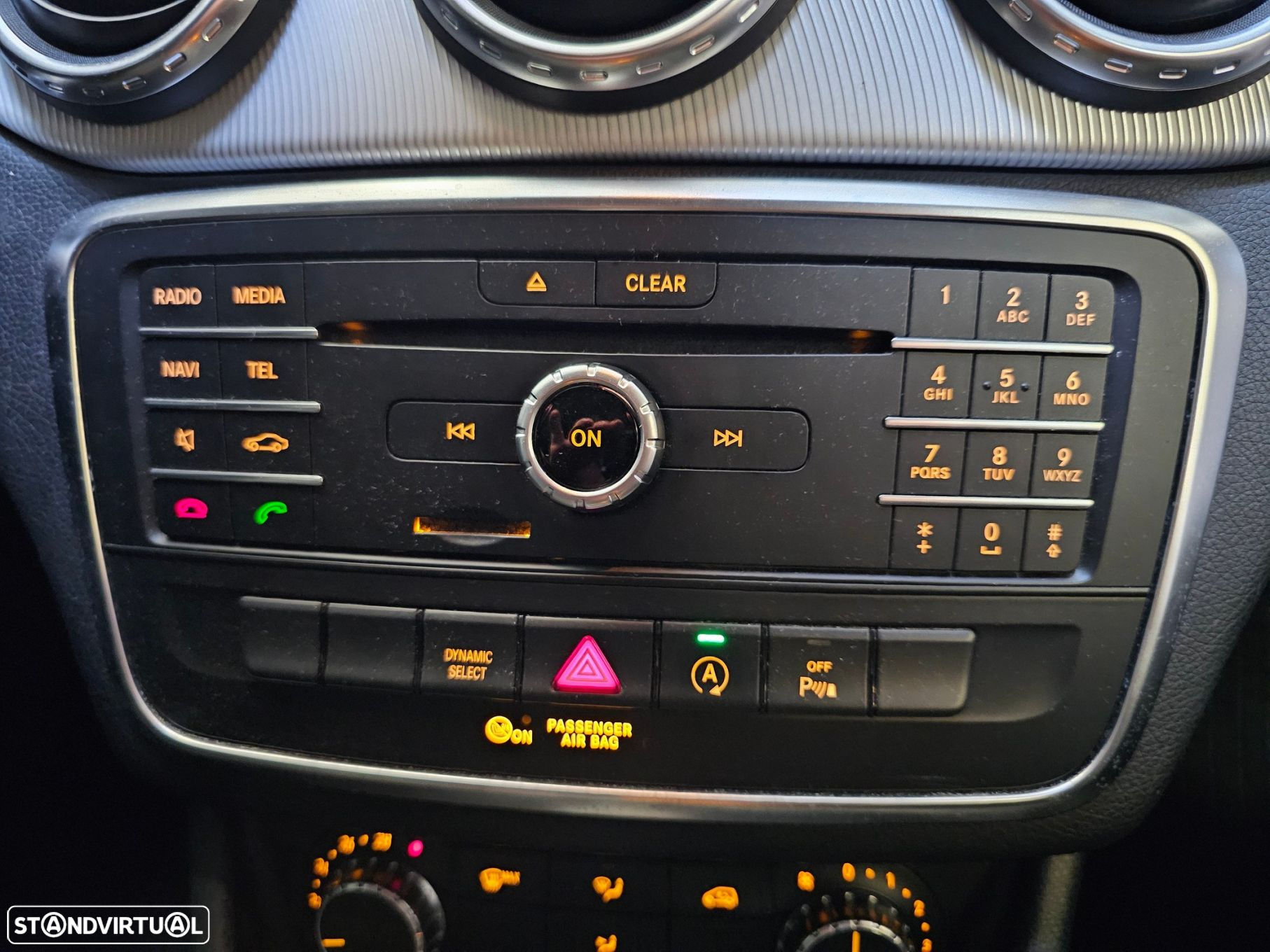 Mercedes-Benz GLA 180 CDi Urban - 17