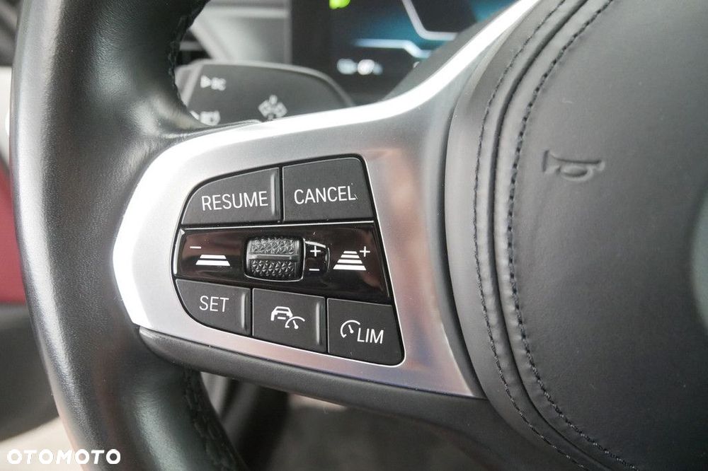 BMW i4 - 29