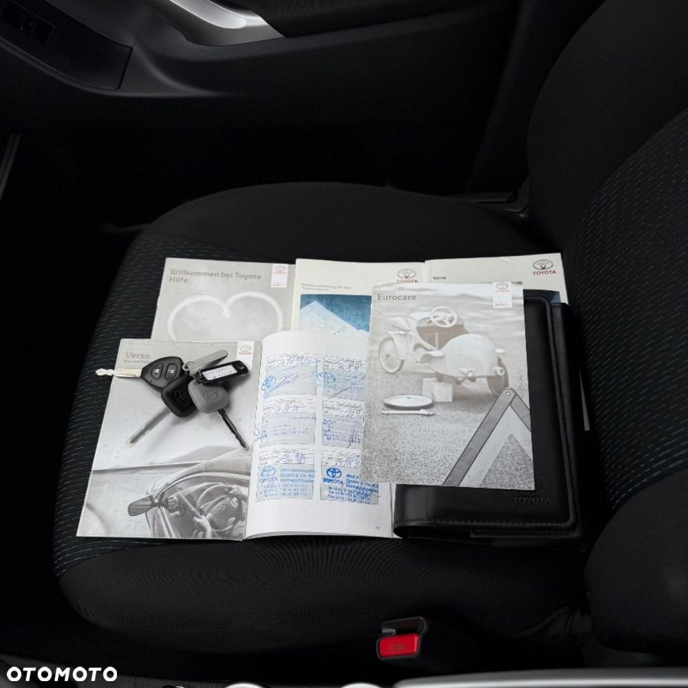 Toyota Verso 1.6 Sprint EU6 - 35