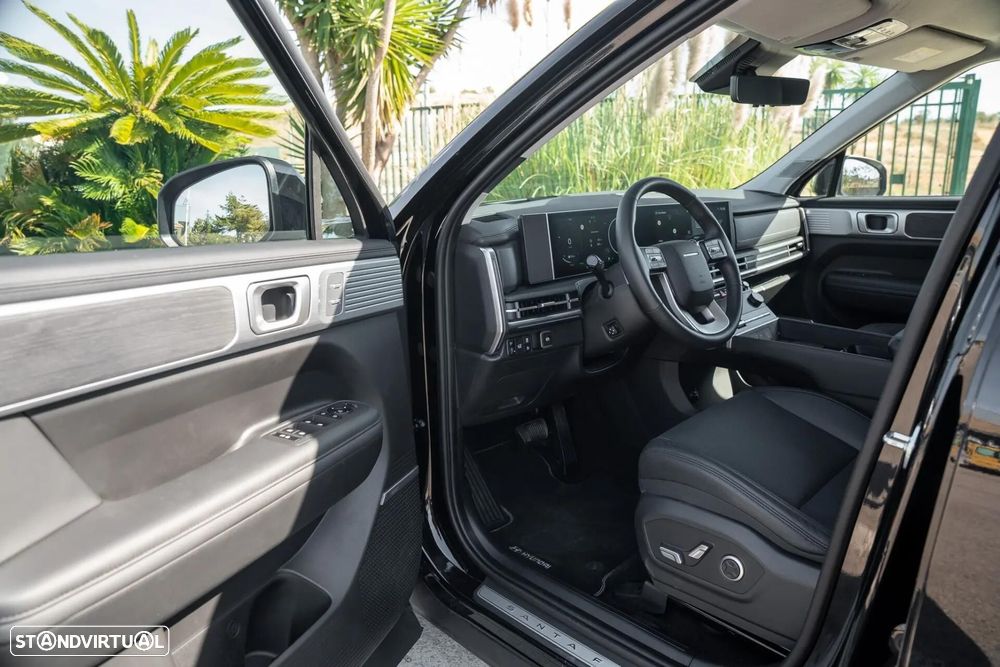 Hyundai Santa Fe 1.6 Plugin-Hybrid 4WD 7L Signature - 28