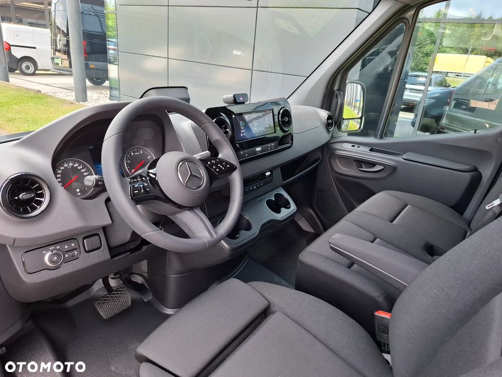 Mercedes-Benz Sprinter 317 CDI DOKA Podwozie 4325 mm - Skrzynia otwarta - 19