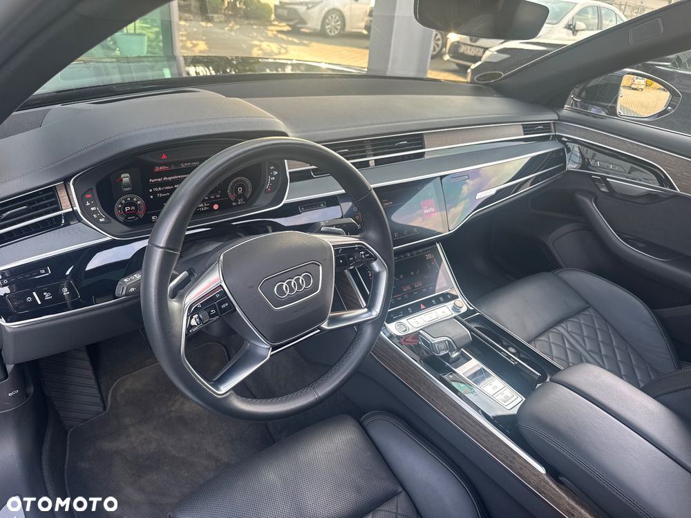 Audi A8 55 TFSI quattro tiptronic - 16
