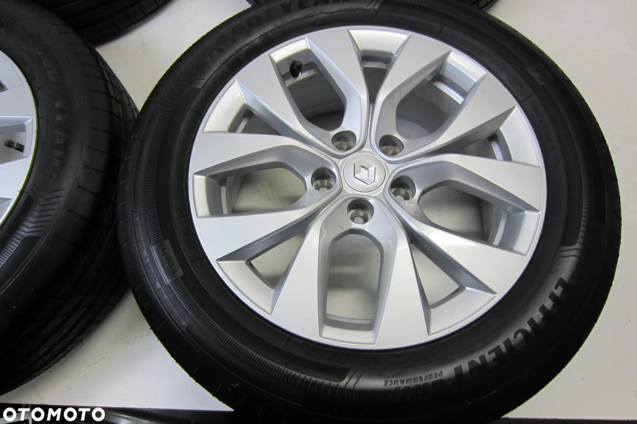 FELGI ALUMINIOWE 17 RENAULT CAPTUR II KOLEOS ARCANA KADJAR DACIA DUSTER CZUJNIKI ORYGINAŁ ET35 - 11