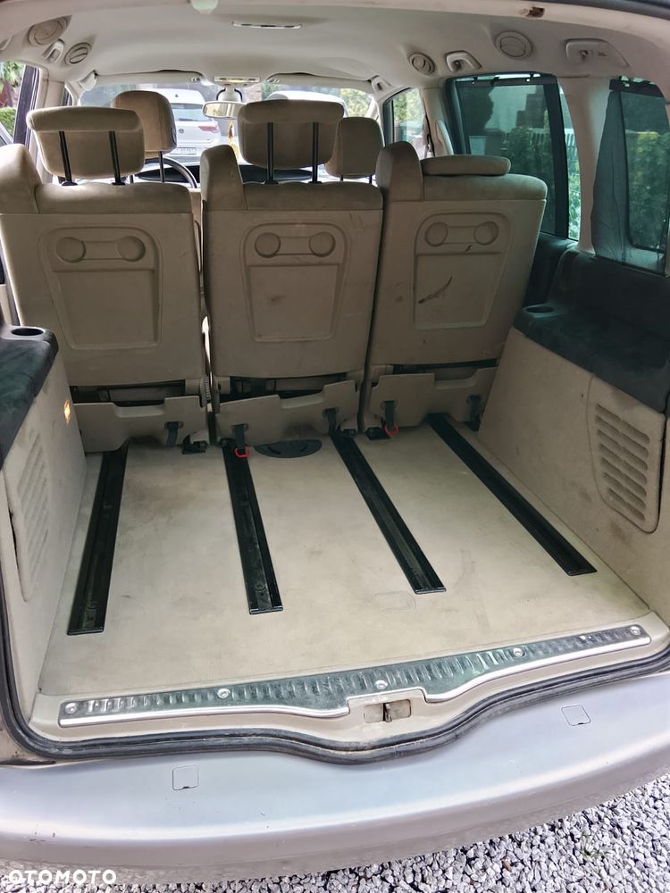 Renault Espace 2.0 dCi Expression - 8